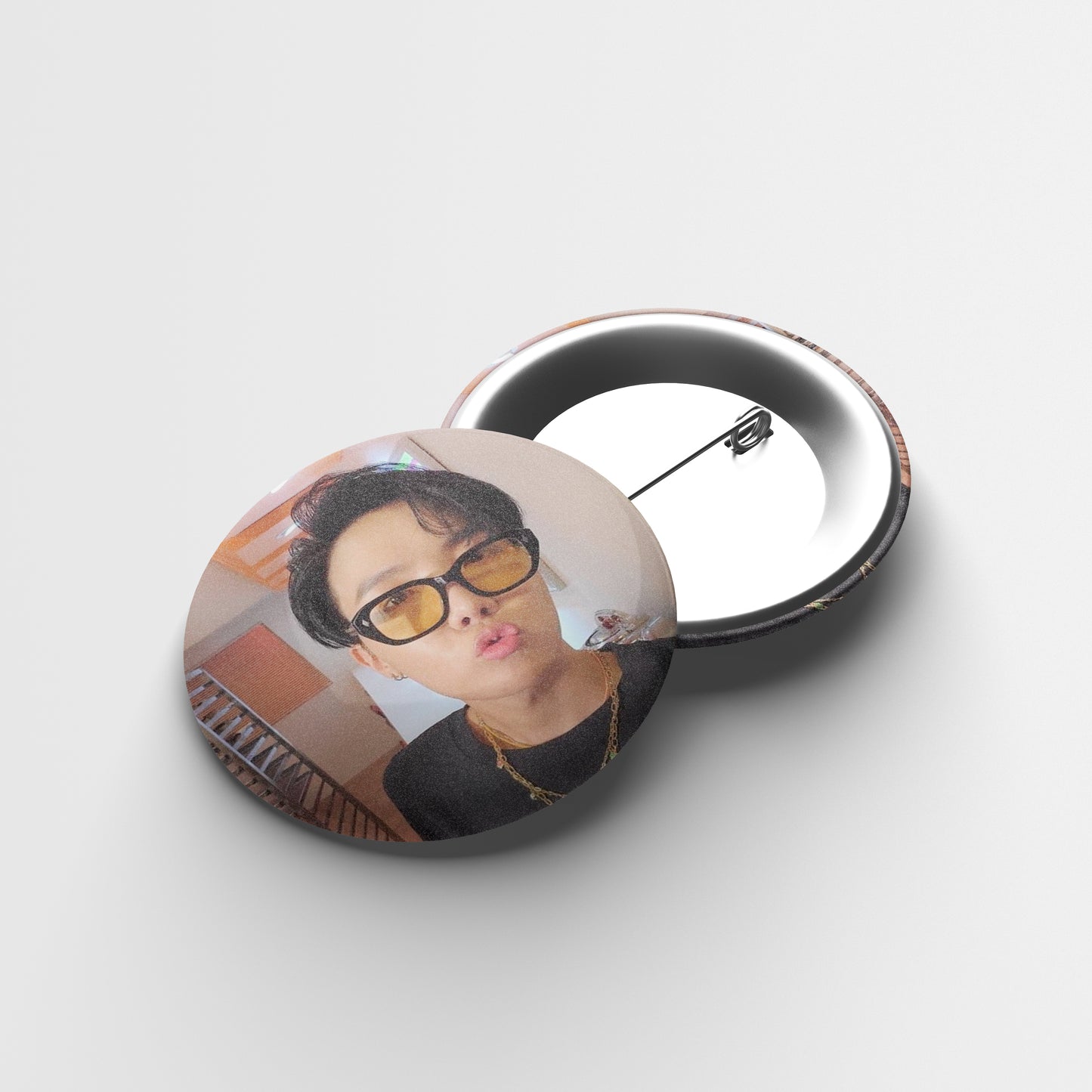 Sparkling Round KPOP Badge