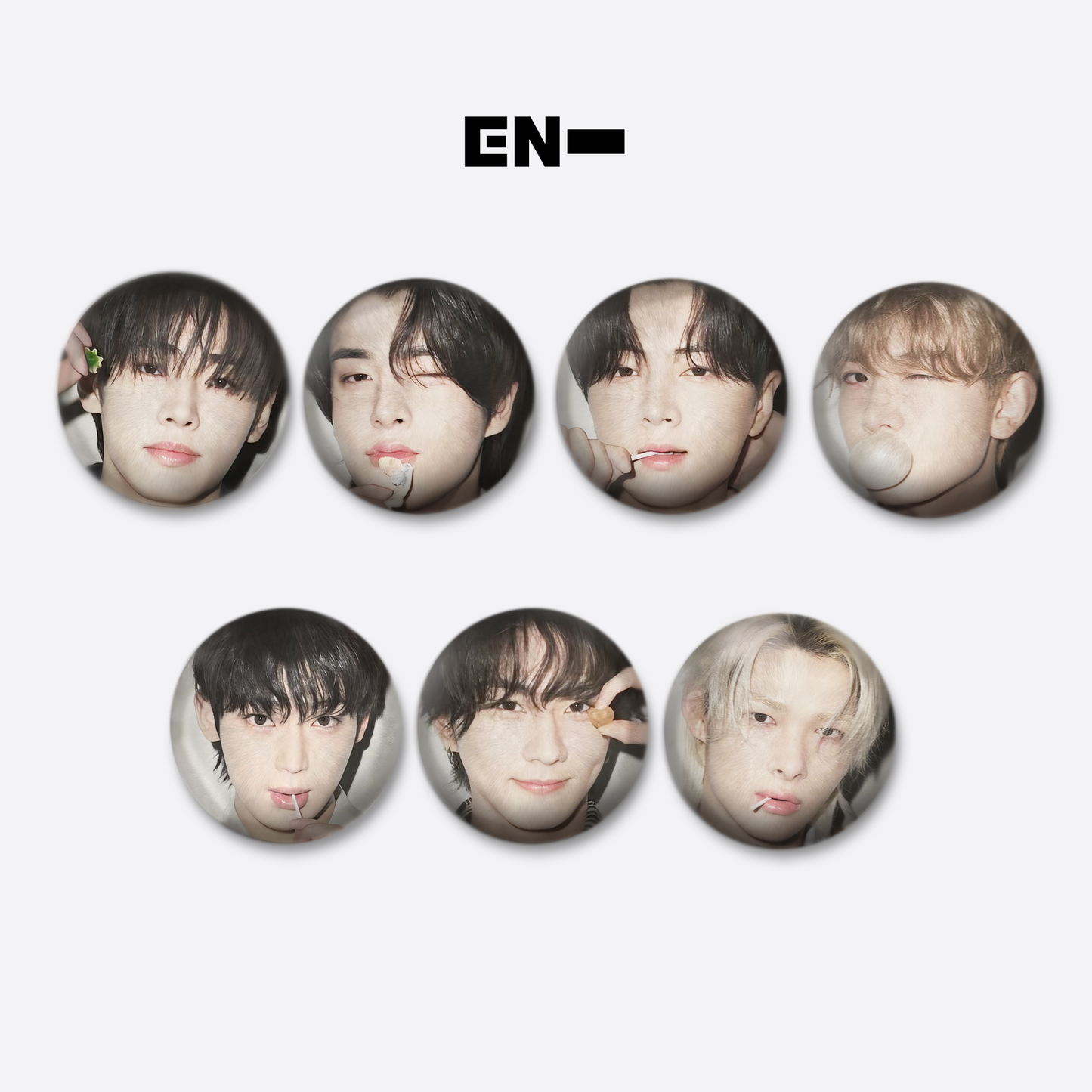 Kissy Badge